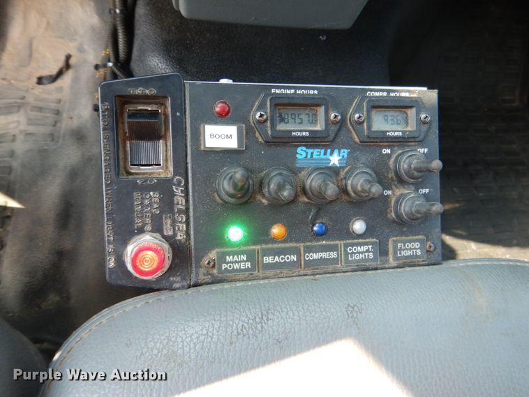 image for item DL4997 2012 Ford F550 Super Duty XL  utility / service truck