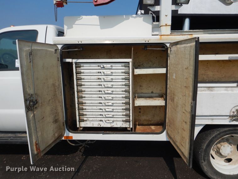 image for item DL4997 2012 Ford F550 Super Duty XL  utility / service truck