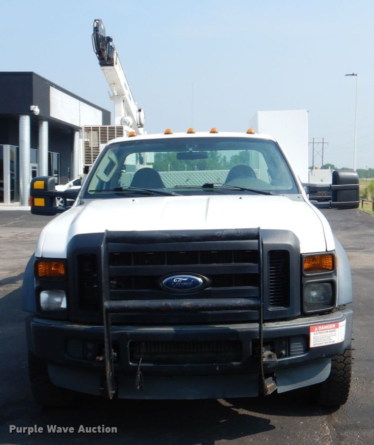 image for item DL4998 2010 Ford F550 Super Duty XL  utility / service truck