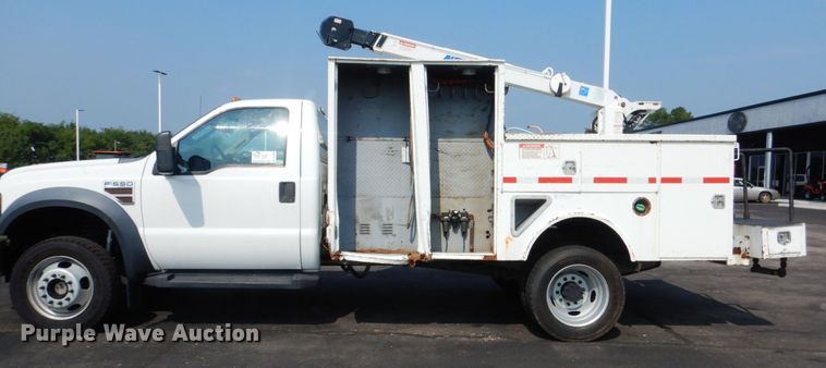 image for item DL4998 2010 Ford F550 Super Duty XL  utility / service truck