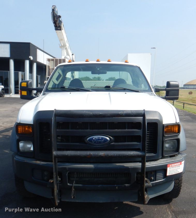 image for item DL4998 2010 Ford F550 Super Duty XL  utility / service truck