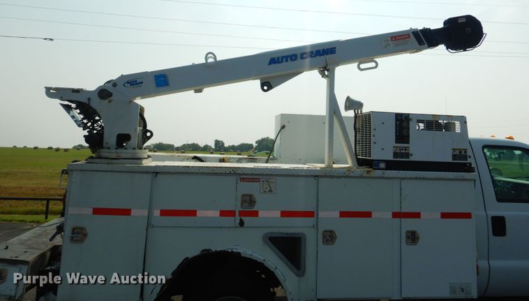 image for item DL4998 2010 Ford F550 Super Duty XL  utility / service truck