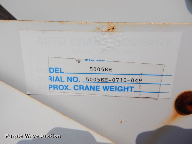 image for item DL4998 2010 Ford F550 Super Duty XL  utility / service truck