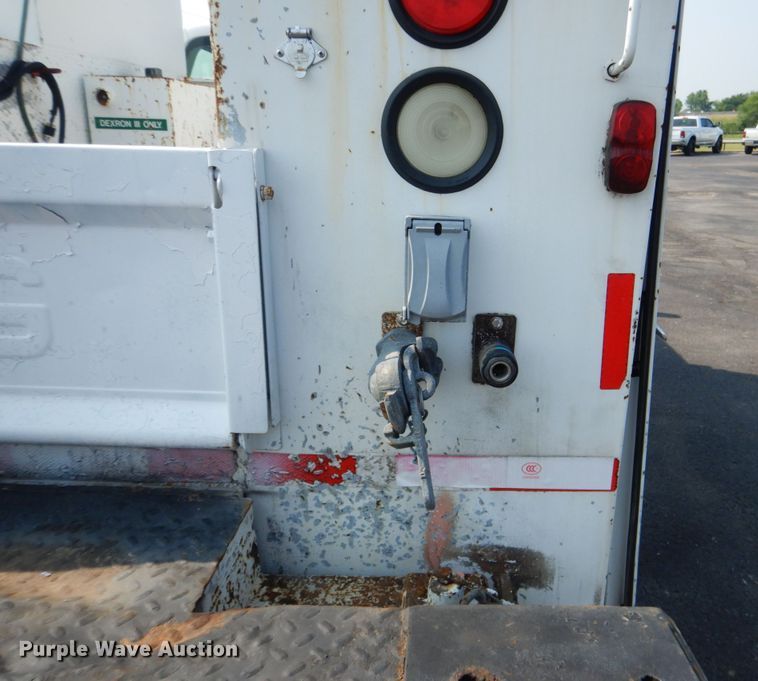 image for item DL4998 2010 Ford F550 Super Duty XL  utility / service truck