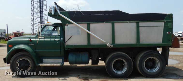 image for item DL5496 1971 Chevrolet C60  dump truck
