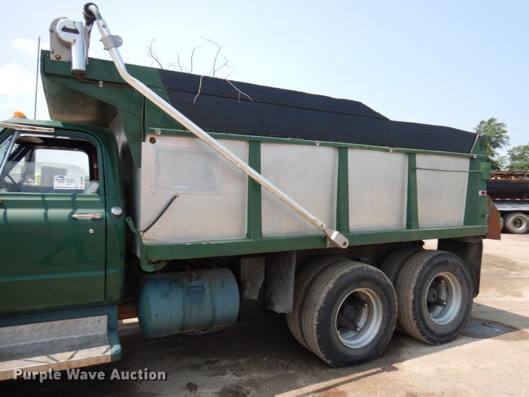 image for item DL5496 1971 Chevrolet C60  dump truck