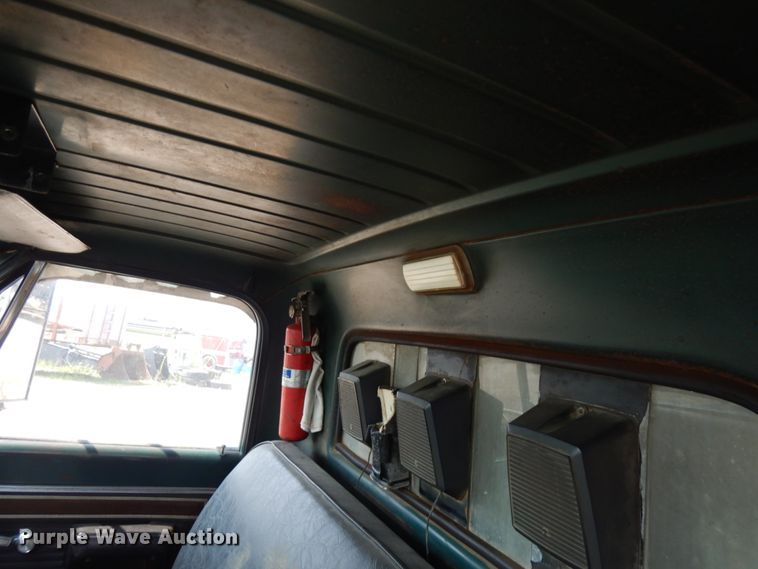 image for item DL5496 1971 Chevrolet C60  dump truck