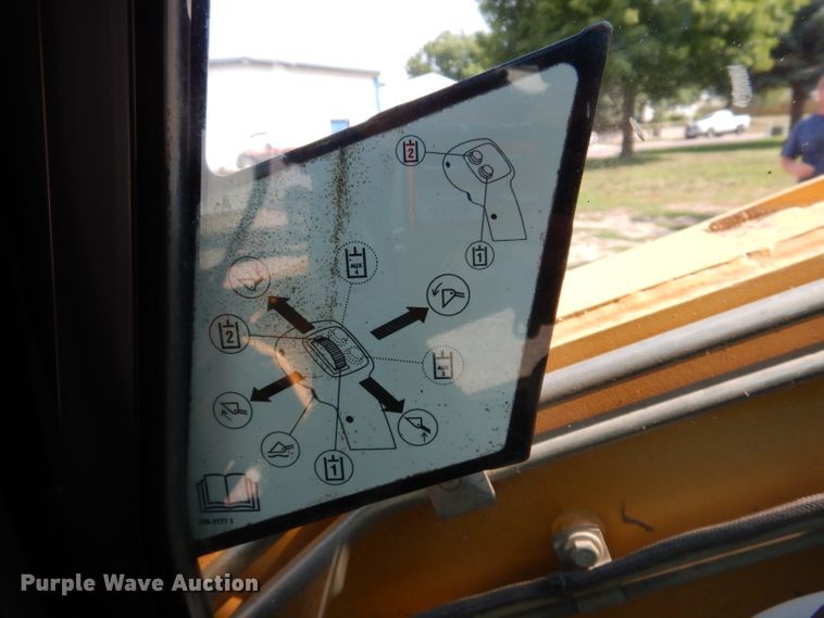 image for item DL5738 2010 Caterpillar 277C  tracked skid steer loader