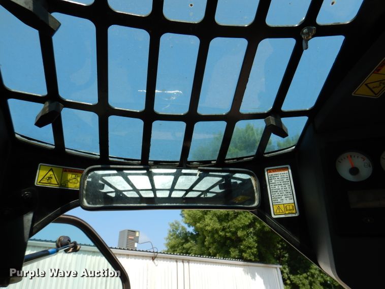 image for item DL5738 2010 Caterpillar 277C  tracked skid steer loader