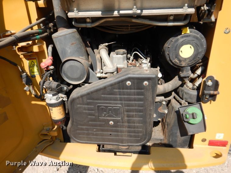 image for item DL5738 2010 Caterpillar 277C  tracked skid steer loader
