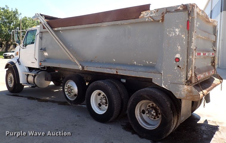 image for item DL7546 2005 Sterling LT7500  dump truck