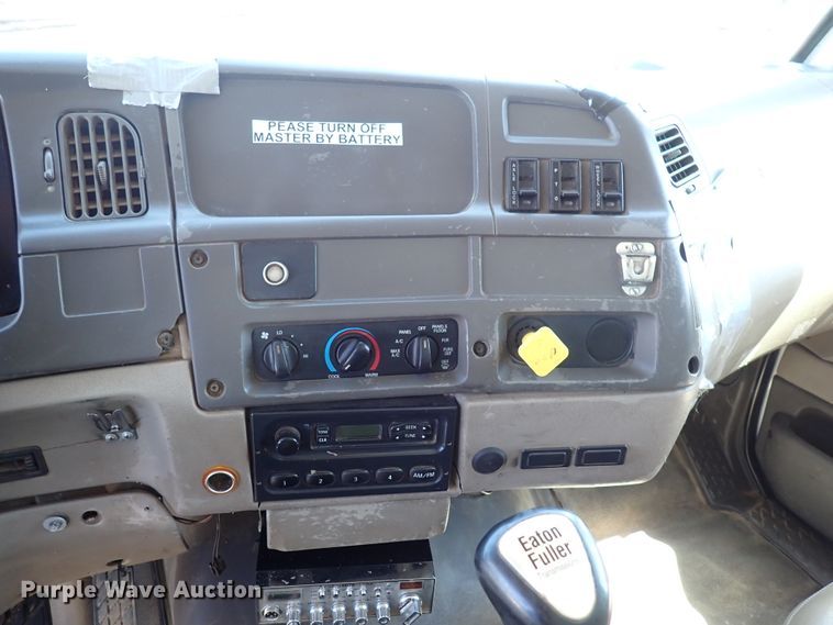 image for item DL7546 2005 Sterling LT7500  dump truck