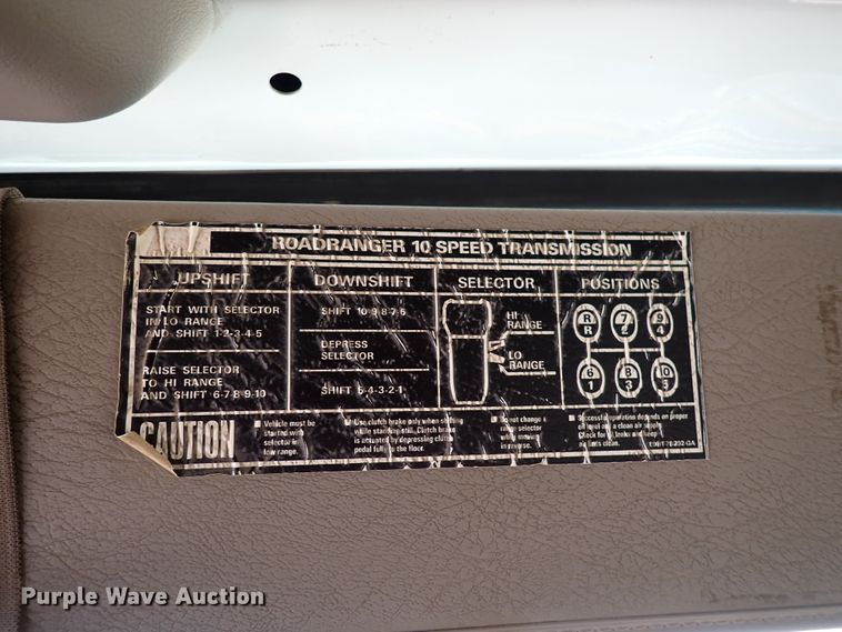 image for item DL7546 2005 Sterling LT7500  dump truck