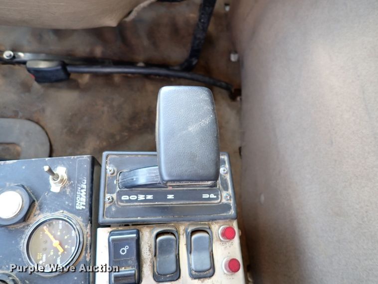 image for item DL7546 2005 Sterling LT7500  dump truck