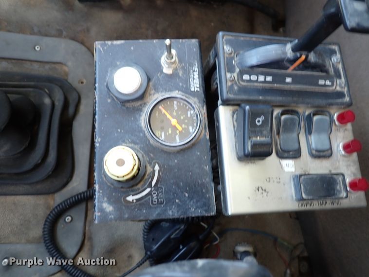 image for item DL7546 2005 Sterling LT7500  dump truck