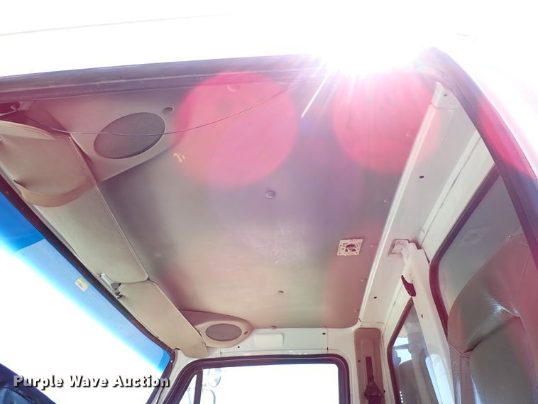 image for item DL7546 2005 Sterling LT7500  dump truck