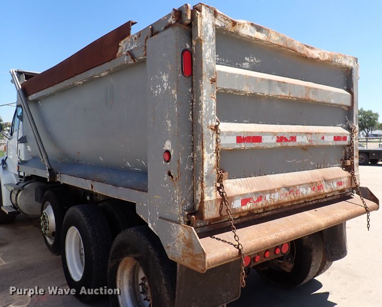 image for item DL7546 2005 Sterling LT7500  dump truck
