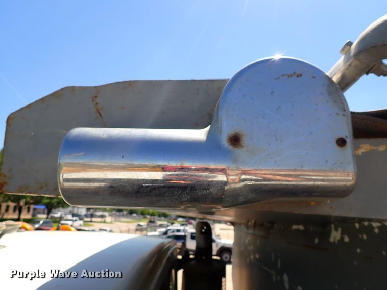 image for item DL7546 2005 Sterling LT7500  dump truck