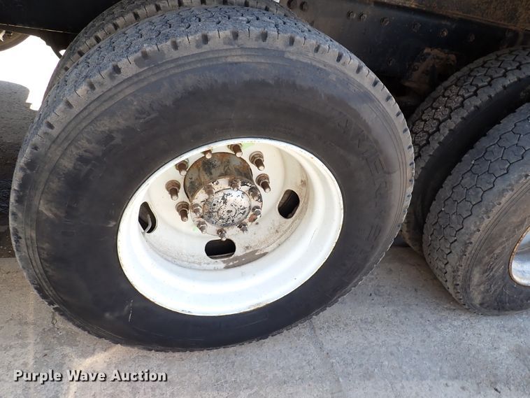 image for item DL7546 2005 Sterling LT7500  dump truck