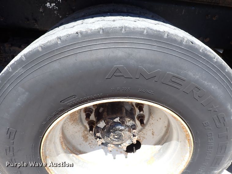 image for item DL7546 2005 Sterling LT7500  dump truck