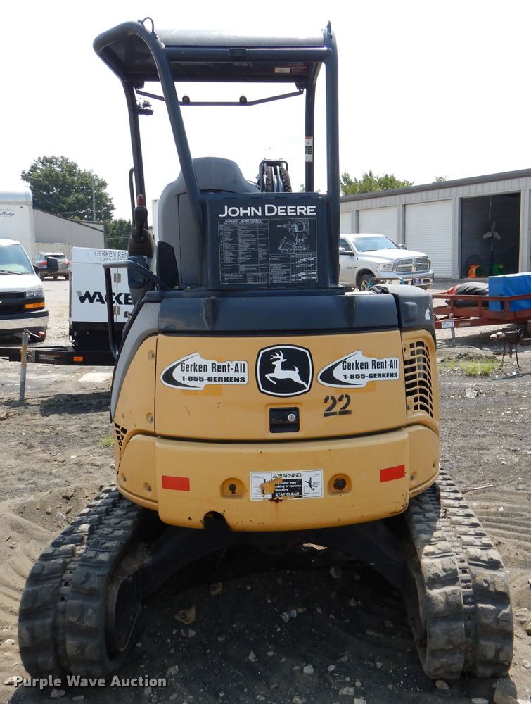 image for item DM0596 2012 John Deere 35D  mini excavator