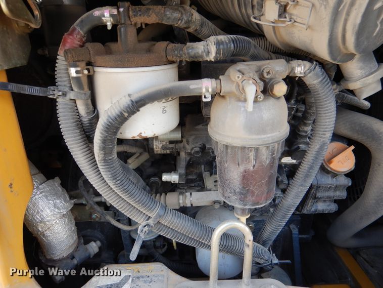 image for item DM0596 2012 John Deere 35D  mini excavator