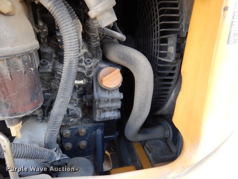 image for item DM0596 2012 John Deere 35D  mini excavator