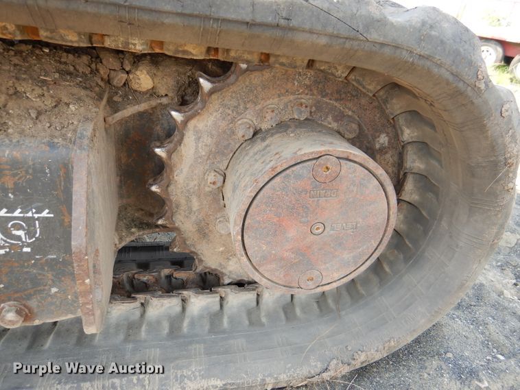 image for item DM0596 2012 John Deere 35D  mini excavator