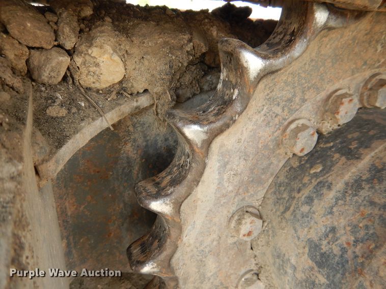 image for item DM0596 2012 John Deere 35D  mini excavator