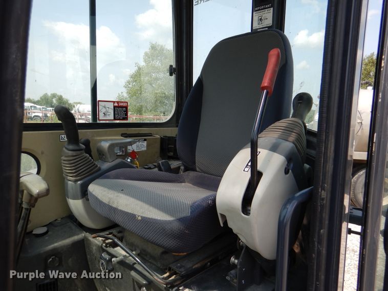 image for item DM0603 2012 John Deere 35D  mini excavator