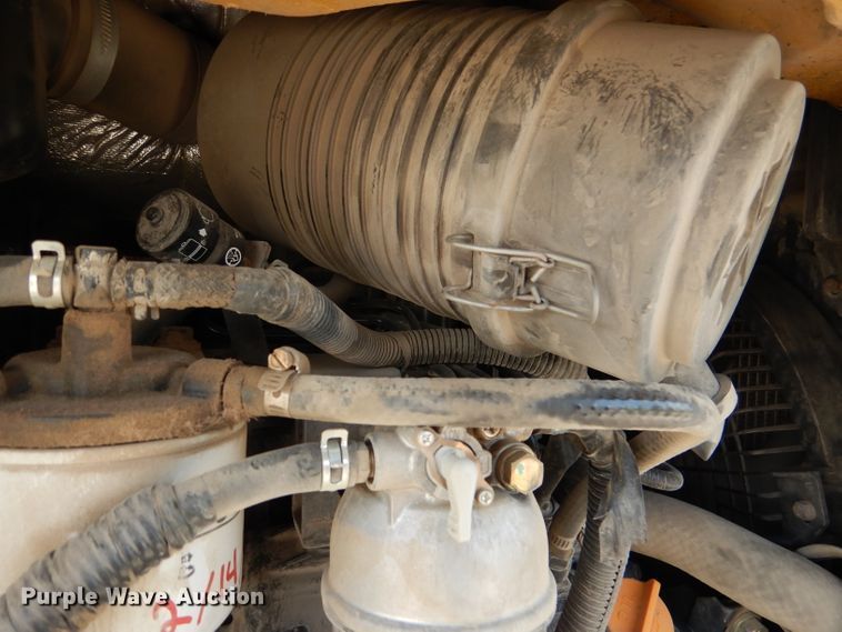 image for item DM0603 2012 John Deere 35D  mini excavator