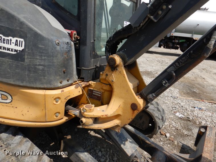 image for item DM0603 2012 John Deere 35D  mini excavator