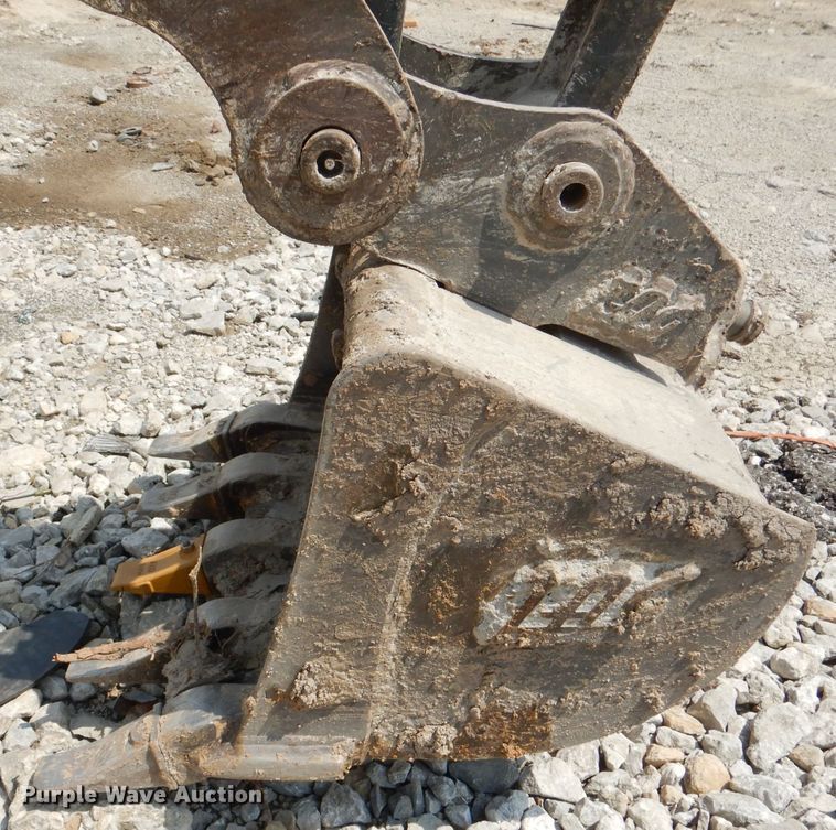 image for item DM0603 2012 John Deere 35D  mini excavator