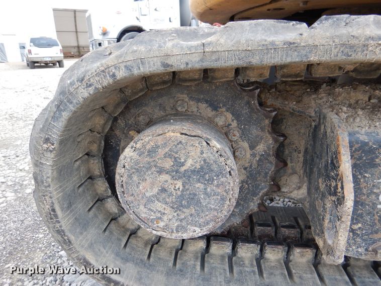 image for item DM0603 2012 John Deere 35D  mini excavator