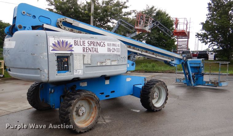 image for item DM1279 2008 Genie S65  boom lift