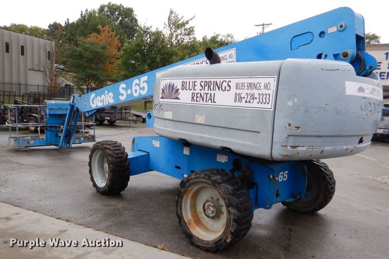 image for item DM1279 2008 Genie S65  boom lift