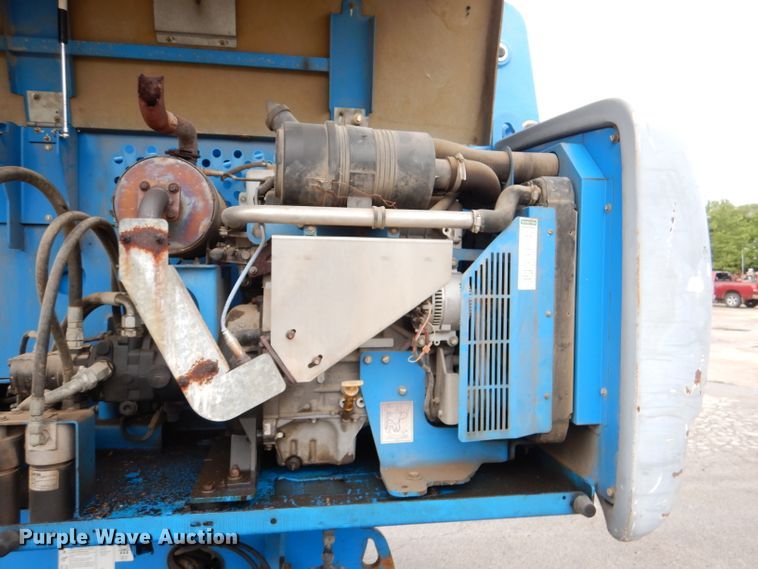 image for item DM1279 2008 Genie S65  boom lift