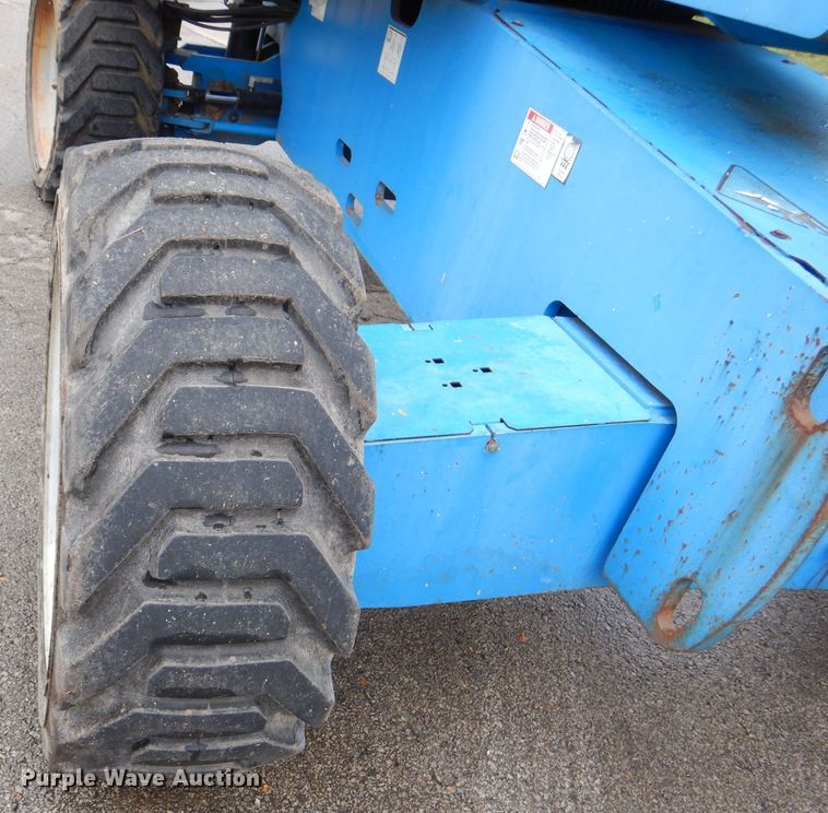 image for item DM1279 2008 Genie S65  boom lift
