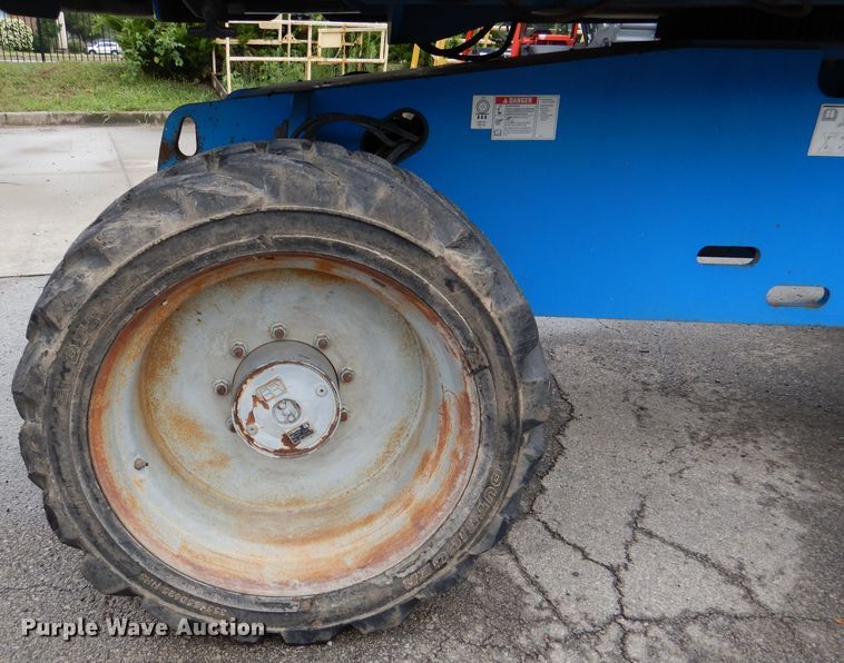 image for item DM1279 2008 Genie S65  boom lift