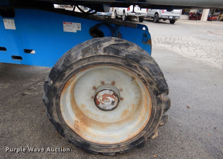 image for item DM1279 2008 Genie S65  boom lift