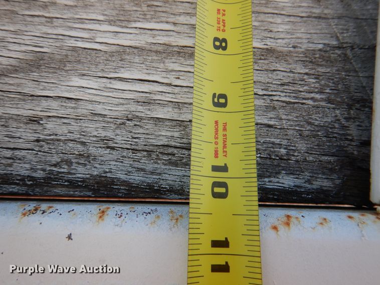 image for item DM3863 1998 International 4900  dump truck