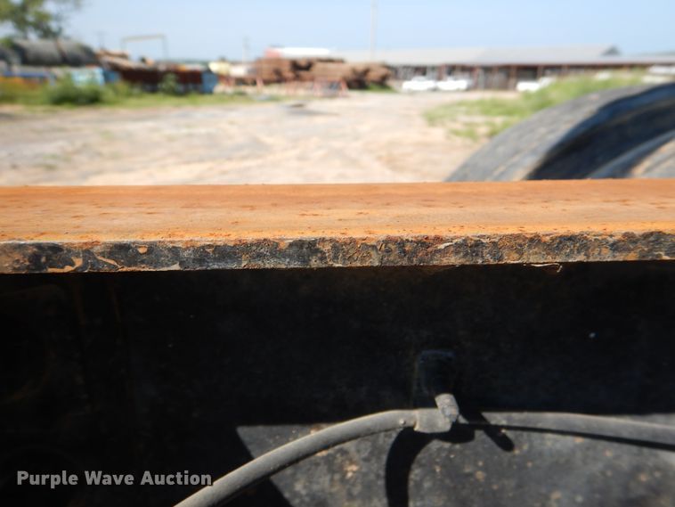 image for item DM3863 1998 International 4900  dump truck