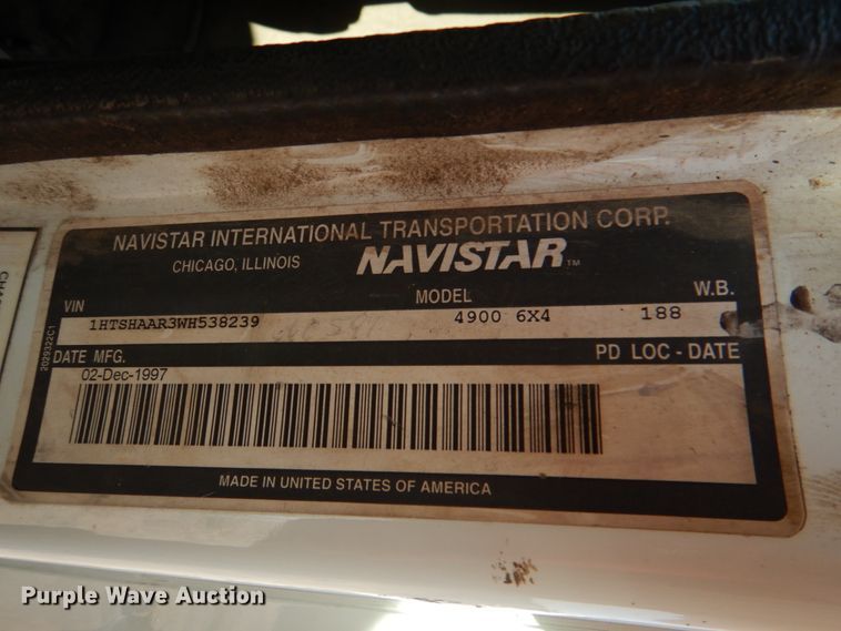 image for item DM3863 1998 International 4900  dump truck