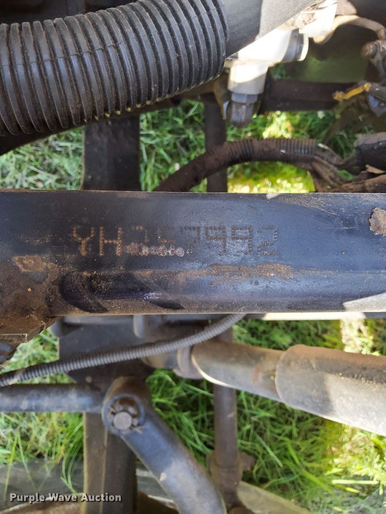 image for item DM3864 2000 International 4900  dump truck