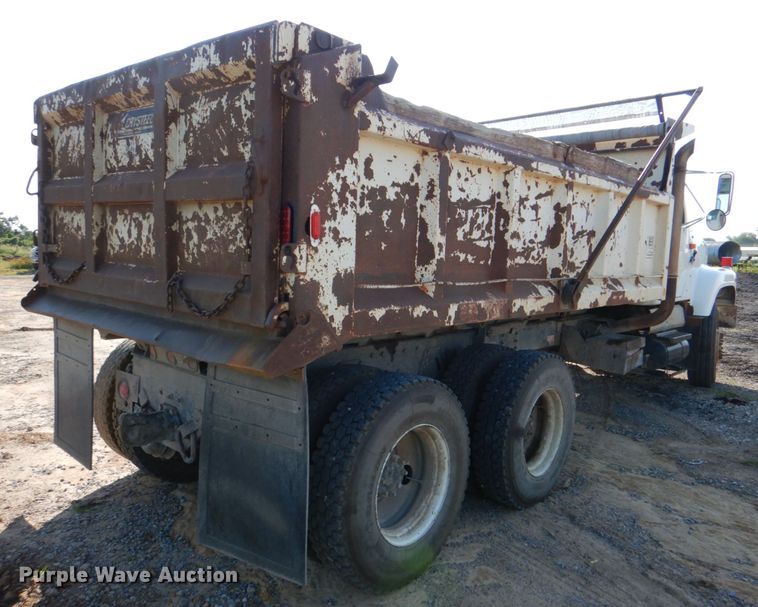 image for item DM3865 1999 International 2554  dump truck