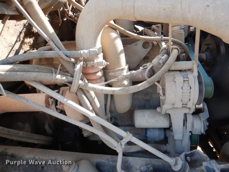 image for item DM3865 1999 International 2554  dump truck