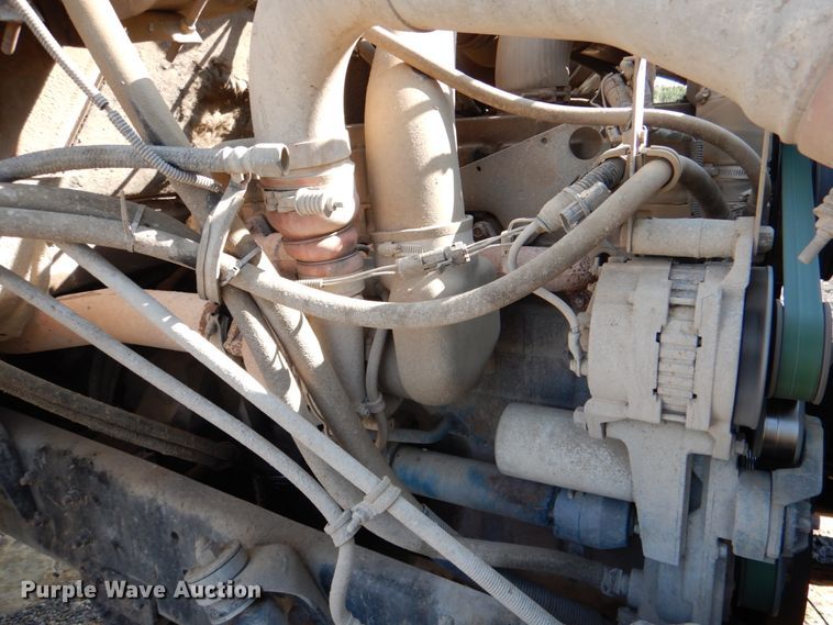 image for item DM3865 1999 International 2554  dump truck