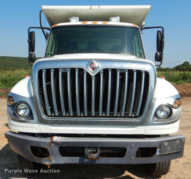 image for item DM3867 2011 International 7400  dump truck
