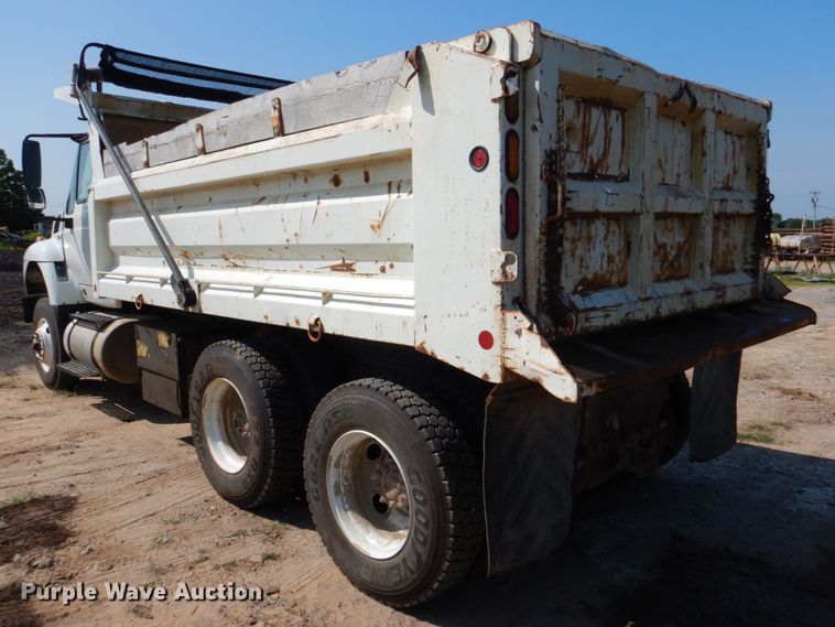 image for item DM3867 2011 International 7400  dump truck