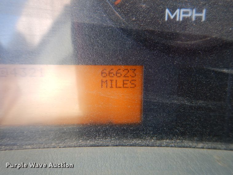 image for item DM3867 2011 International 7400  dump truck